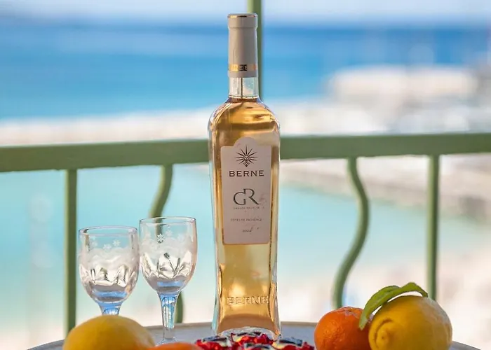 公寓 Le Santorin Vue Exceptionnelle Vieille *